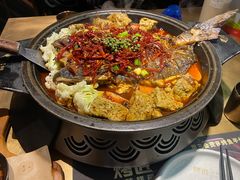 -吞鱼兽麻辣烤鱼(万达店)