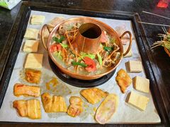 -香香腊排骨.野生菌火塘总店(束河店)