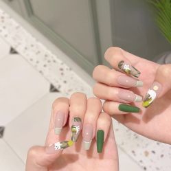-兔猫ToMoreNails美甲美睫