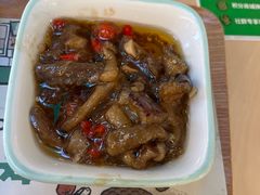 -老乡鸡(上海白玉兰广场店)