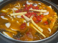 -山城外·非遗酸菜鱼(蜀都万达店)