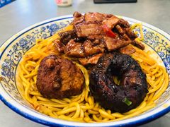 肉圆-梅溪·小伙子干挑面(安吉总店)
