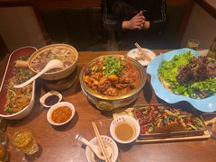 -那家老院子东北菜·饺子·小鸡炖蘑菇(艳华街店)