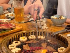 -炼火烤肉店