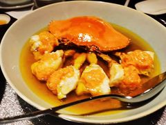 鸡油花雕蒸三门蟹-杭州西子湖四季酒店·金沙厅