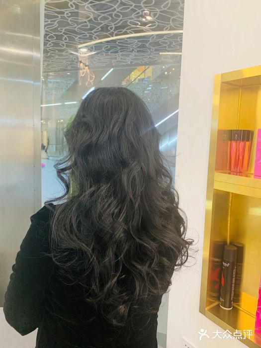 MYYF SALON烫发染发图片