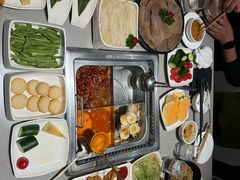 -海底捞火锅(吾悦广场店)