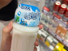 -赵一鸣零食(南京上元大街店)