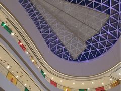 -虹桥天地-停车场