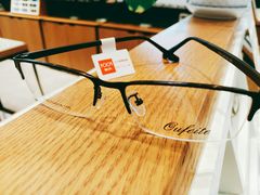-MiRi明润眼镜·蔡司官方授权店(星光荟店)