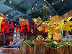 -老滇山寨•云南特色菜•地方菜•民族风情歌舞表演(金碧店)