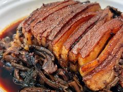 -巢香扣肉馆
