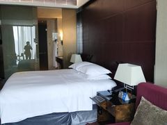 -广州天河希尔顿酒店