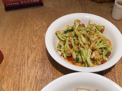 -聚鑫朋酸菜肥肠(文艺路口店)