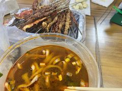 -亨利烧烤(理想山店)