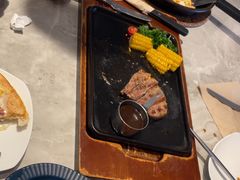-必胜客餐厅(昆百大泰业城店)