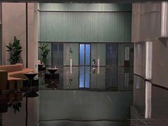 -深圳国际会展中心希尔顿酒店(前海华发冰雪世界店)