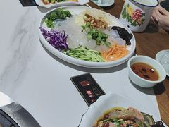 -人民公社铁锅炖·东北菜(卫国道店)