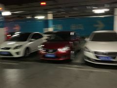 -伟东·乐客城-停车场