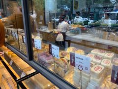 面包甜点陈列柜-汪保来(杭州解放路店)