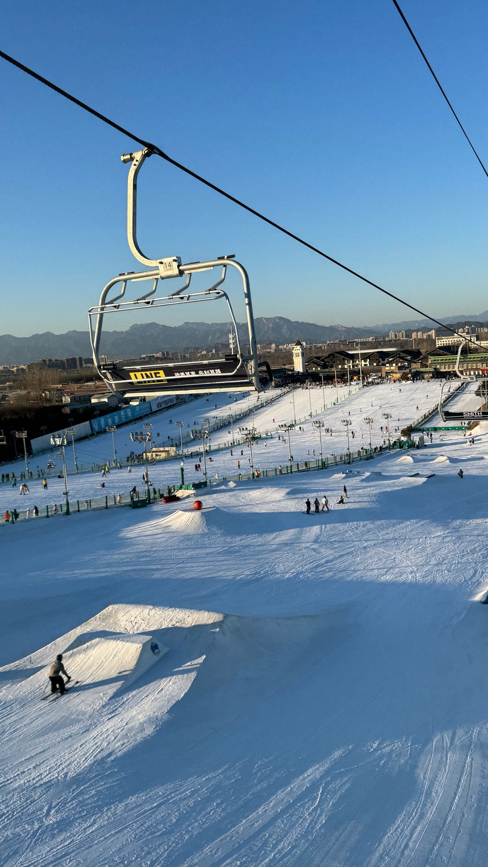 滑雪场的快乐时光