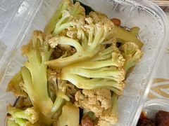 -新白鹿餐厅(百联中环店)