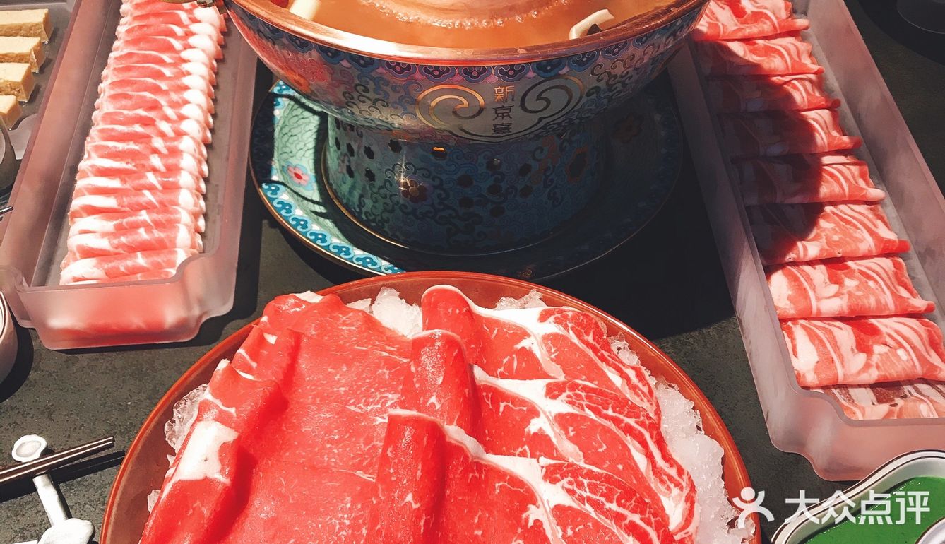 北京必吃榜 | 王府井听着京剧吃着京味儿火锅