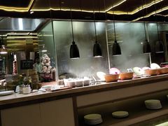 -大中华希尔顿酒店-念自助餐·嗨啤·小龙虾