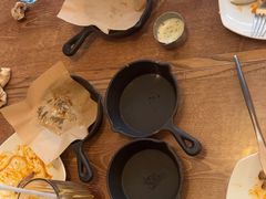 -必胜客(打浦桥日月光店)