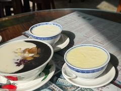 -周大娘牛乳(旧寨古村总店)