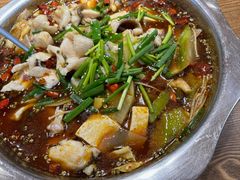 -乡土特色.冷锅鱼.牦牛肉汤锅