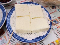 -广信牛奶甜品世家(台东店)