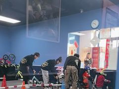 -八爪矩阵极限运动馆·儿童平衡车·感统训练(南海子公园校区)