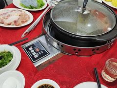 -花苑美食横琴生蚝火锅(拱北粤华路店)