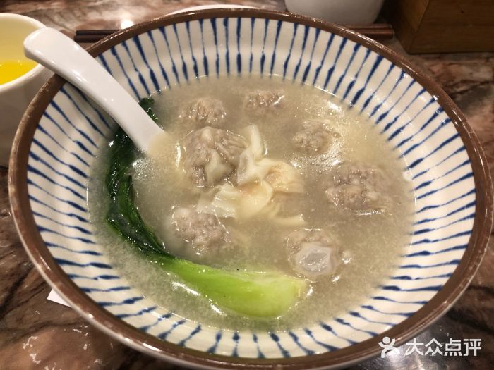 廣九广味食堂-猪肚鸡火锅(曼哈顿店)虾仁鲜肉云吞图片