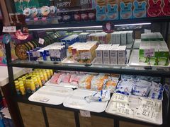 零售区-三色鸽西饼店(黄河路店)