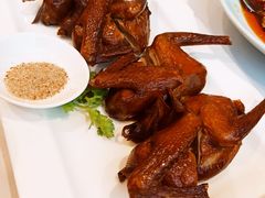 脆皮沙田乳鸽-宝燕壹号(长寿店)