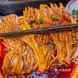 真是离谱，好吃到高铁都坐脱了~