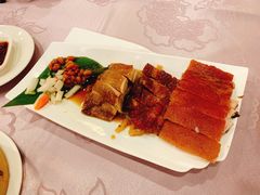 碳烤乳猪拼盘-金龙餐厅(圆山大饭店)