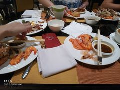 -大中华希尔顿酒店-念自助餐·嗨啤·小龙虾