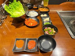 -肉甲韩国木炭烤肉(新壹街1店)