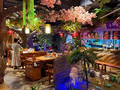 -城墙拐拐火锅(三峡广场黑金冠店)