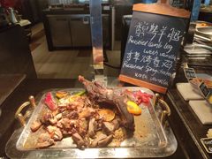 -圣丰索菲特·2 On 988 Café 自助餐厅