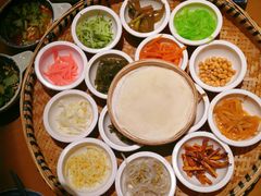 -包整·丝娃娃(一览甲秀楼风景店)