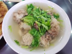 清炖牛小肉-三盛轩回民饺子馆