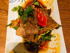 -云海肴·汽锅鸡·云南菜(天山百盛优客店)