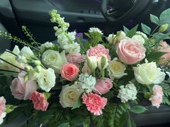 -亭亭鲜花店(中山北路店)