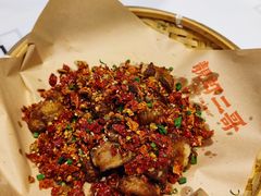 -靓虾二哥长沙地标小龙虾(五一广场店)