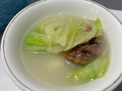 鸭架白菜豆腐汤-月福京味斋·烤鸭店·北京菜(鼓楼总店)
