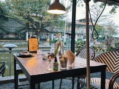 -喜洲吧·江畔老船厂·庭院餐厅(喜临院店)